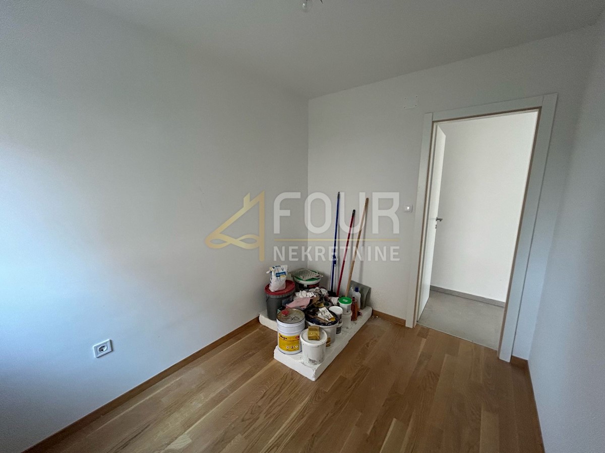 Apartmán Na predaj - PRIMORSKO-GORANSKA KRK