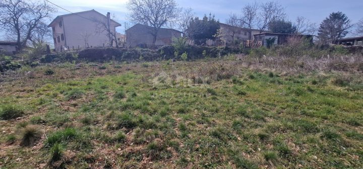 Terreno in vendita 2706 m² – Tinjan