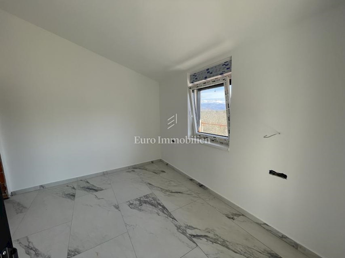 Apartma Na predaj - PRIMORSKO-GORANSKA KRK