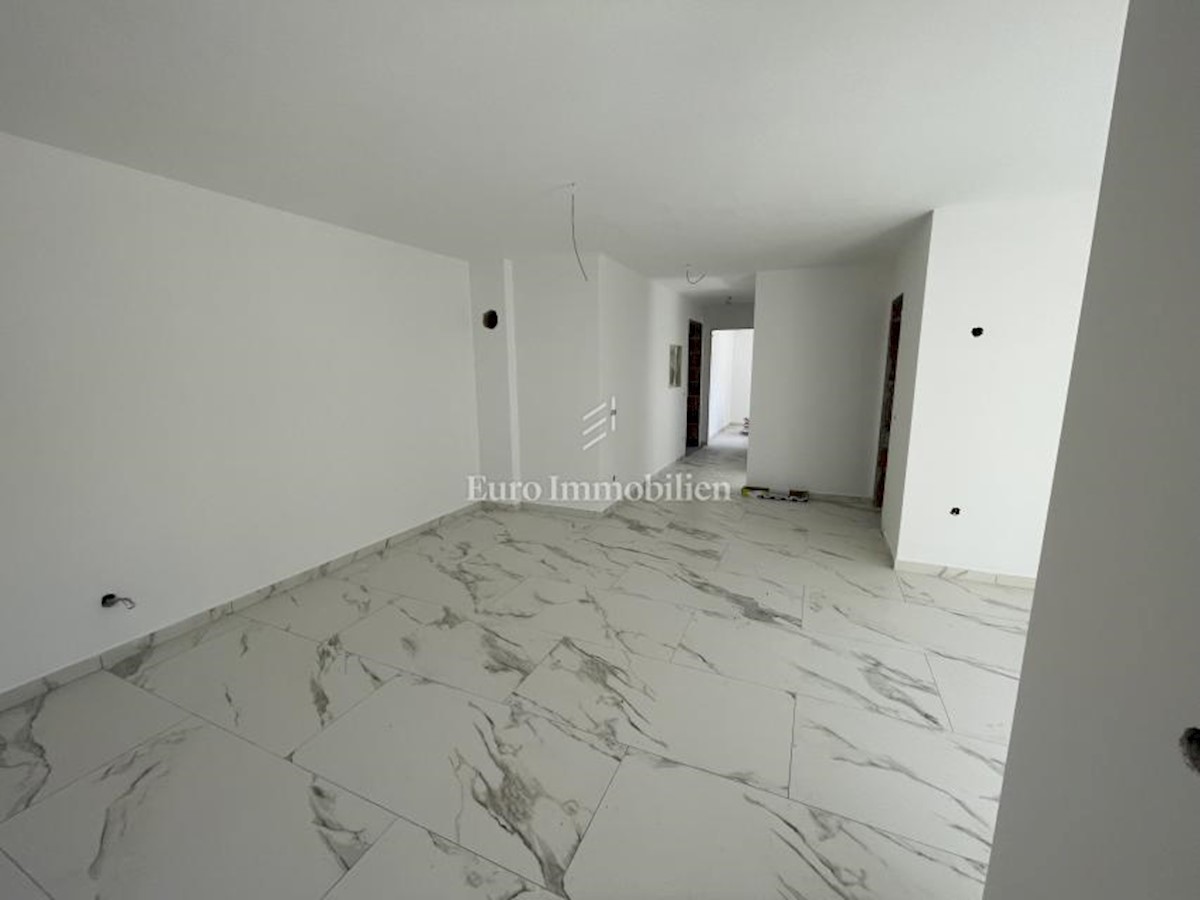 Apartma Na predaj - PRIMORSKO-GORANSKA KRK