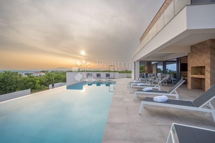 Maison À vendre - Primorsko-goranska Crikvenica - foto 2/24