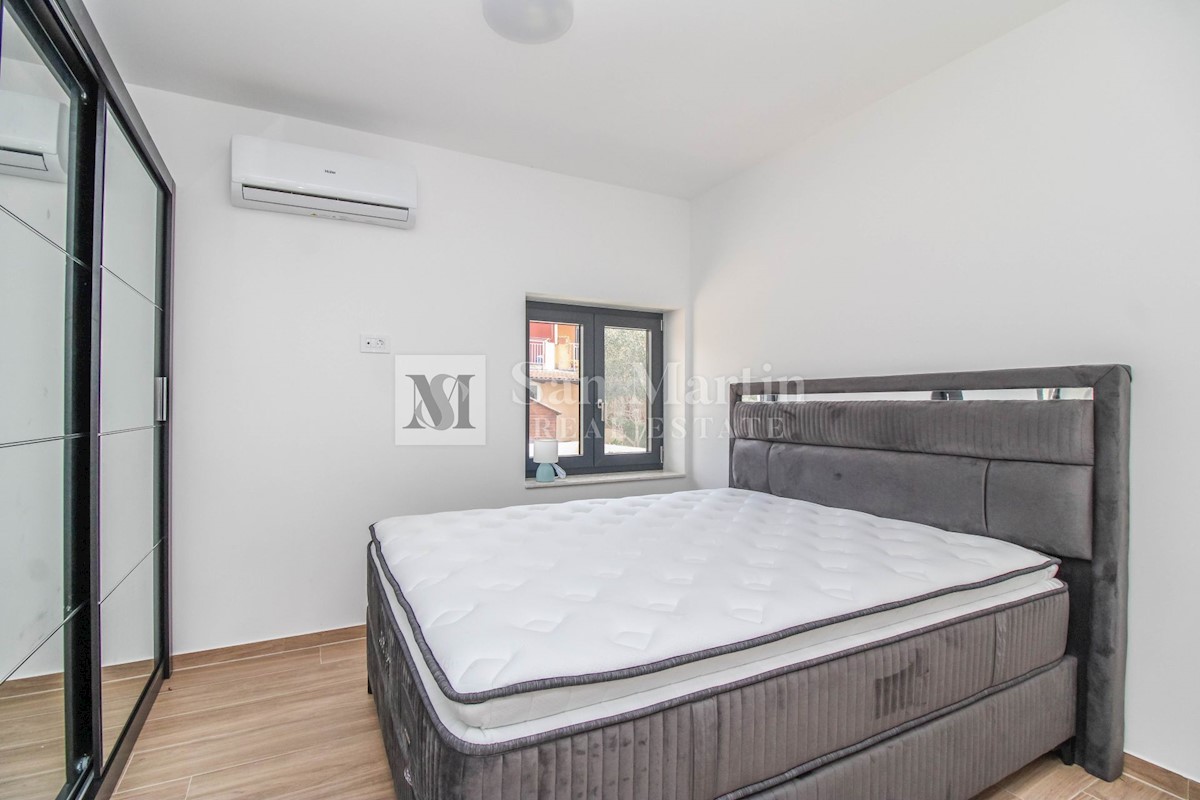 Apartmán Na predaj - ISTARSKA NOVIGRAD