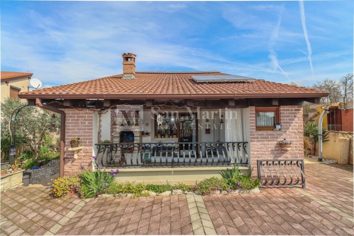Haus zu verkaufen 94 m² – Poreč
