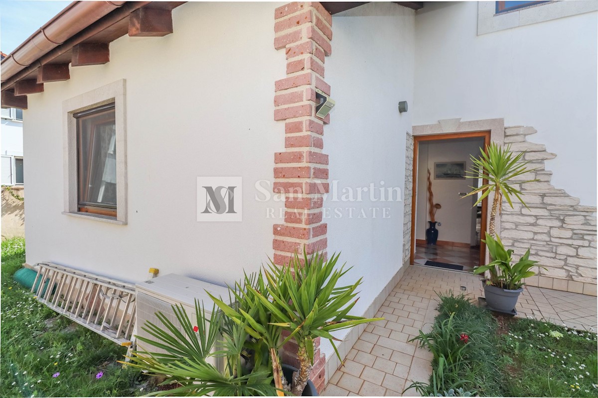 Haus Zu verkaufen - ISTARSKA POREČ