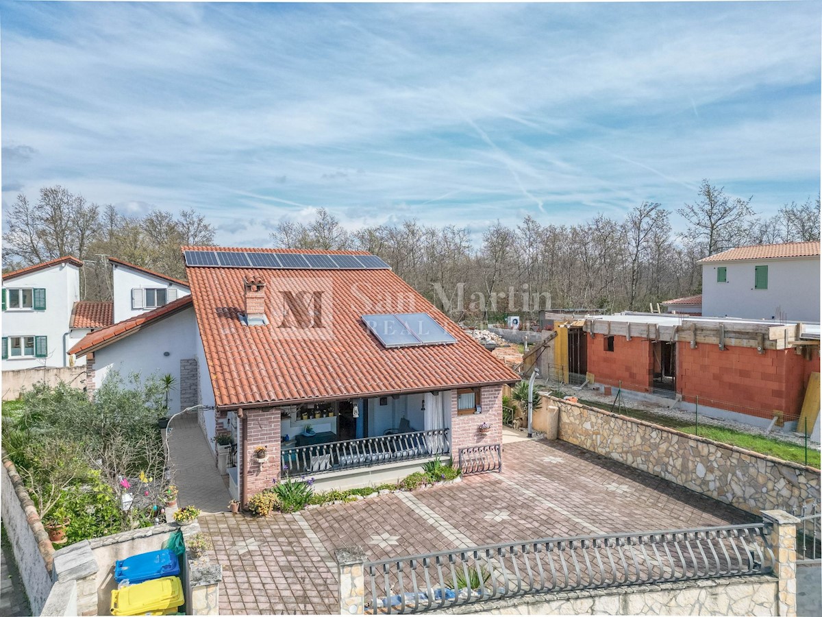 Haus Zu verkaufen - ISTARSKA POREČ