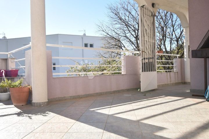 House For sale - šibensko-kninska šibenik - foto 3/15