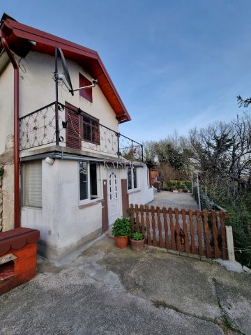 Hiša na predaj 93 m² – Bribir