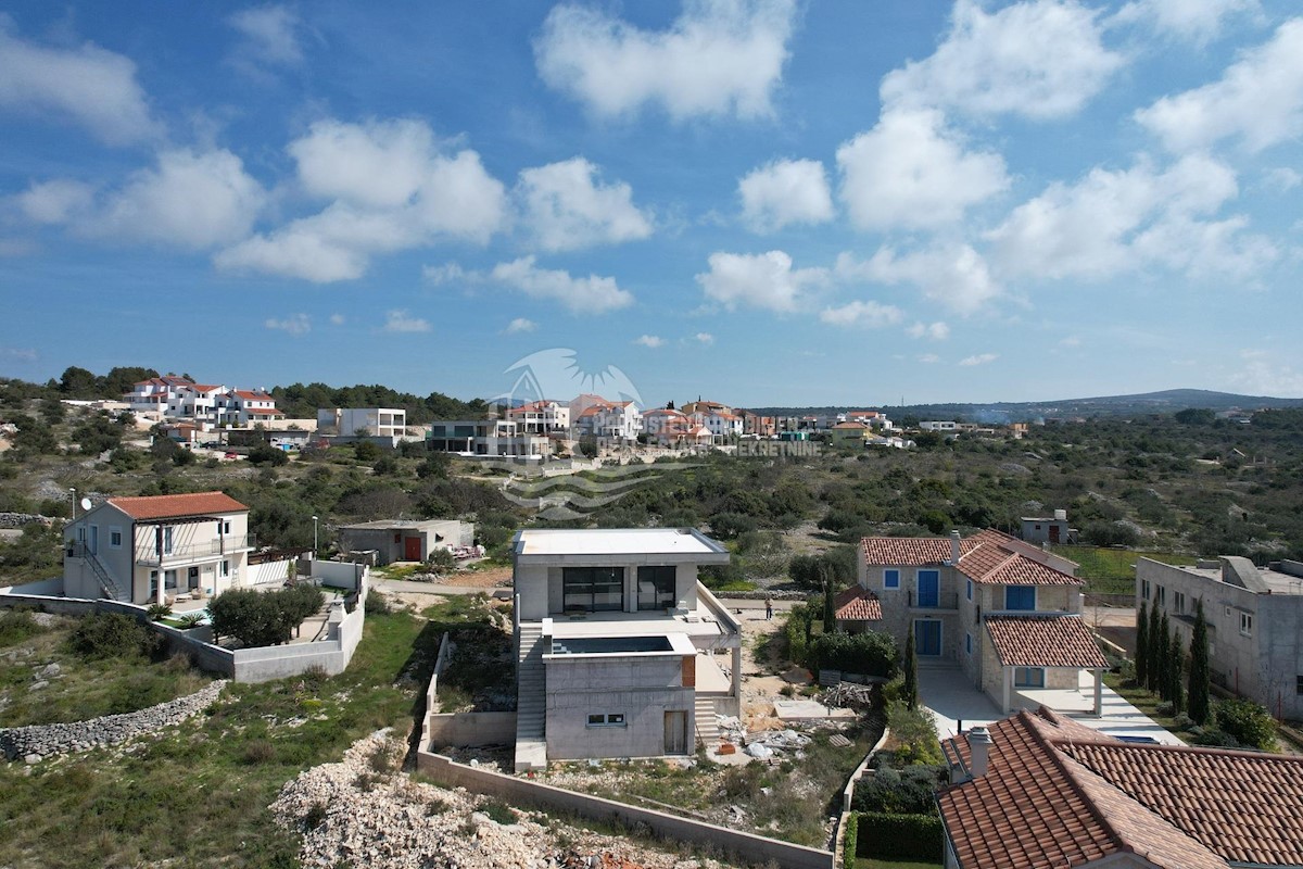 Haus Zu verkaufen - ŠIBENSKO-KNINSKA PRIMOŠTEN