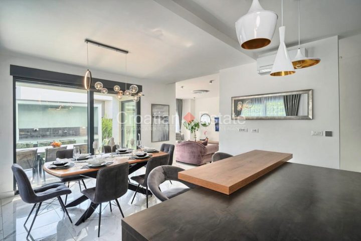 Haus Zu verkaufen - Splitsko-dalmatinska Podstrana - foto 5/24