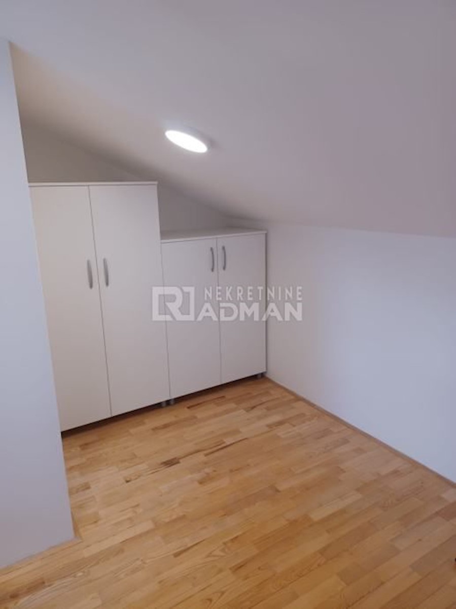 Apartmán Na predaj - SPLITSKO-DALMATINSKA SOLIN