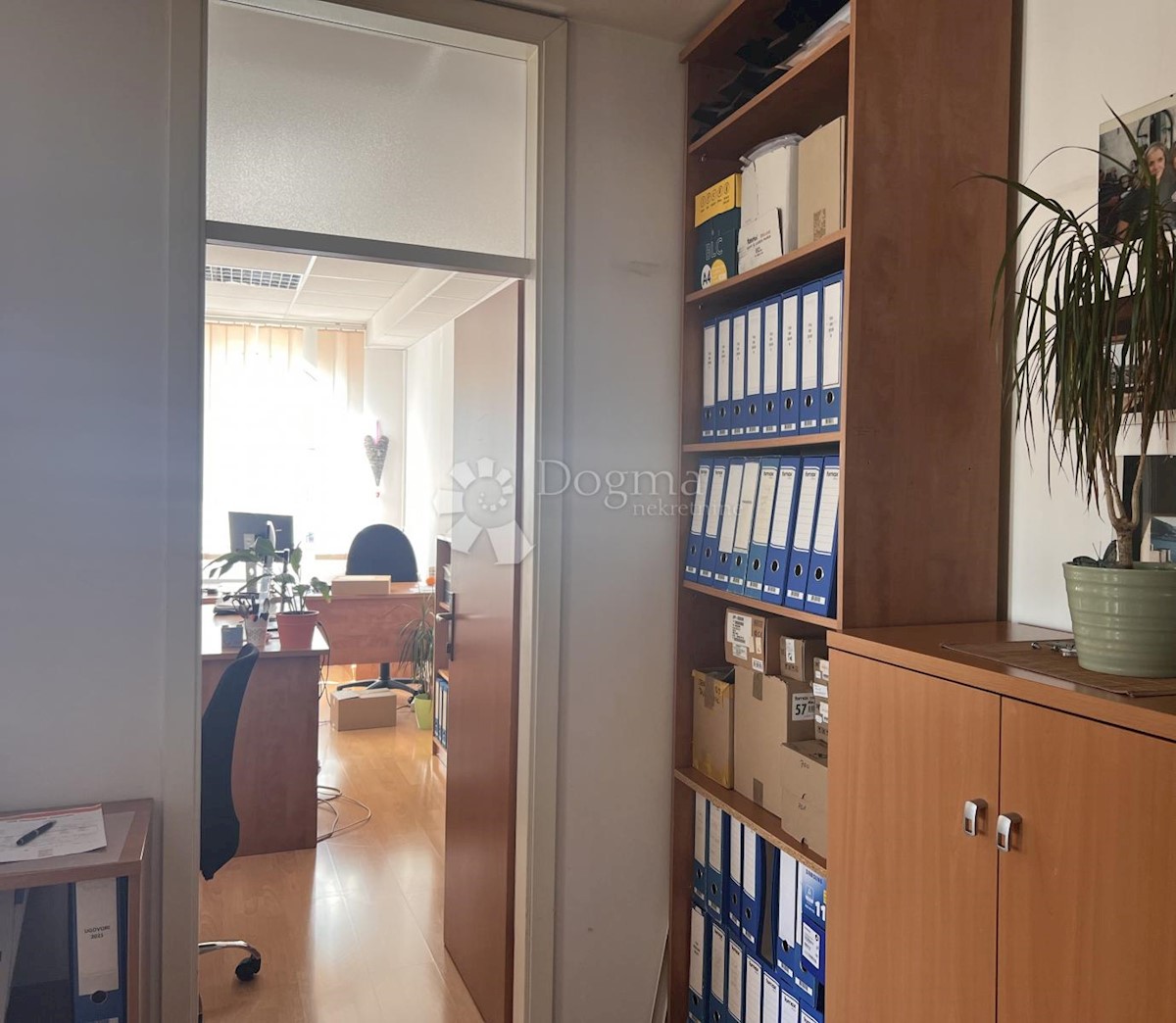 Poslovni prostori Na predaj - ISTARSKA POREČ