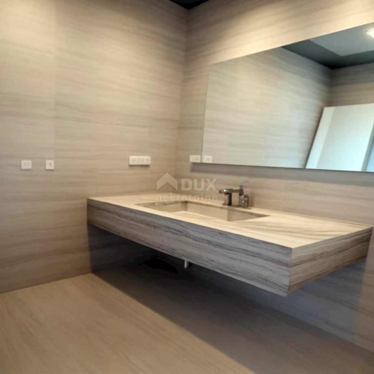 House For sale - ZADARSKA NIN