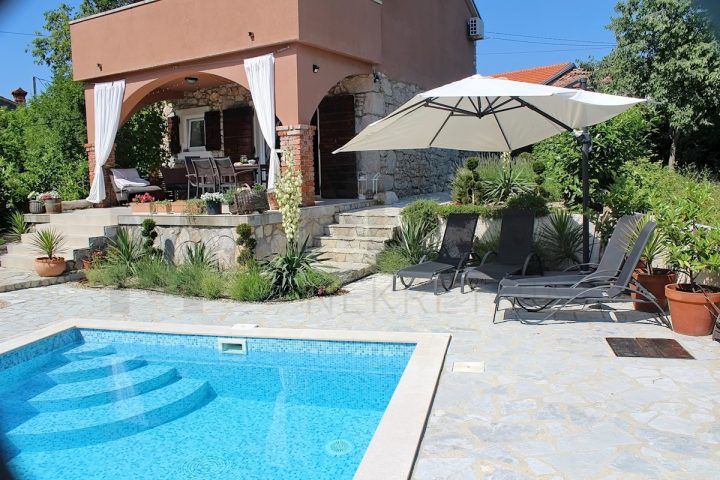 Casa in vendita 110 m² – Dobrinj