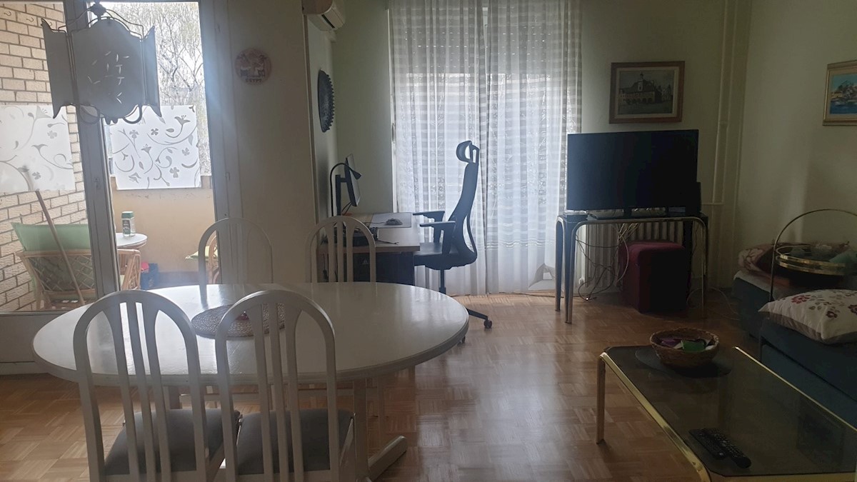 Apartma Na predaj - OSJEČKO-BARANJSKA OSIJEK