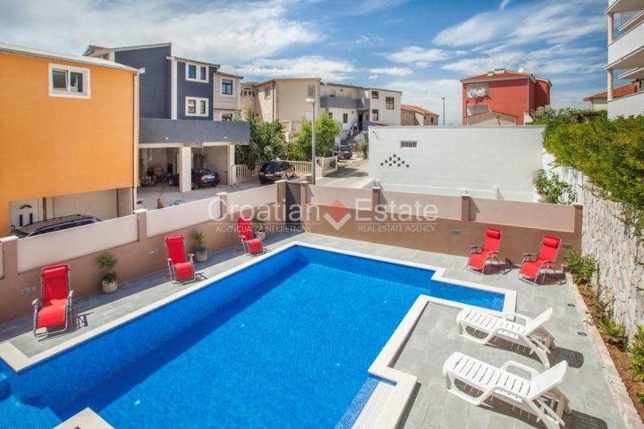 Maison à vendre 500 m² – Podstrana