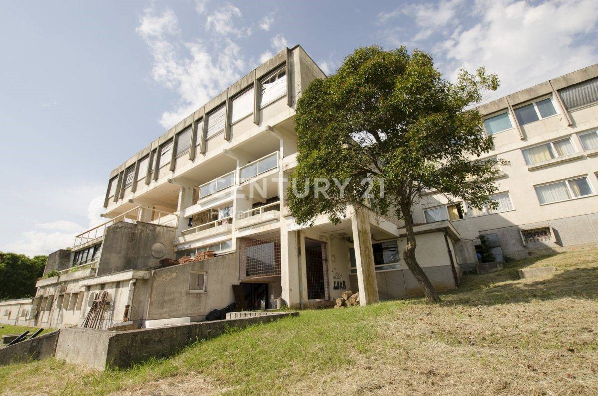 Business premises For sale - ISTARSKA UMAG