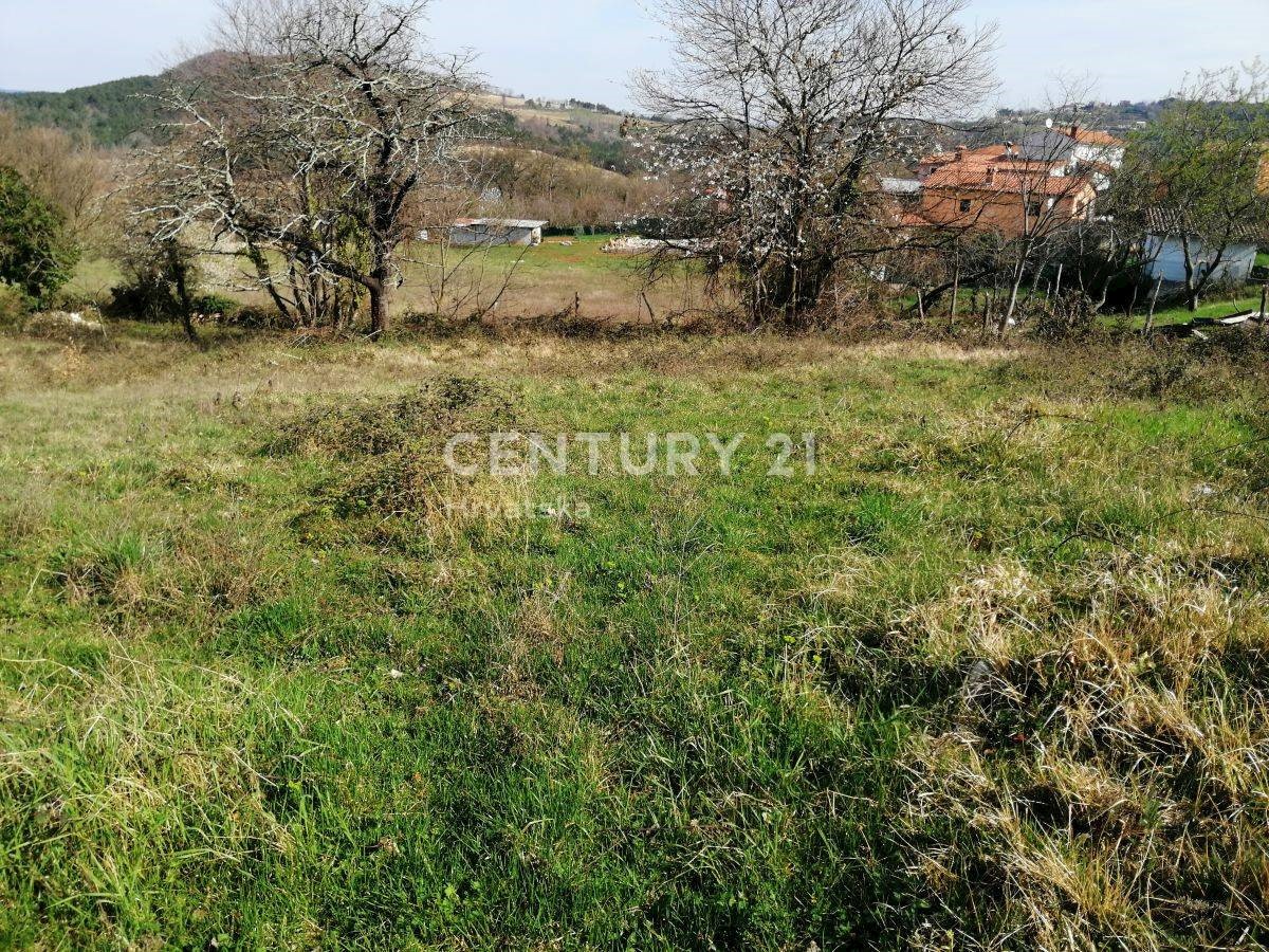 Land For sale - ISTARSKA KAROJBA