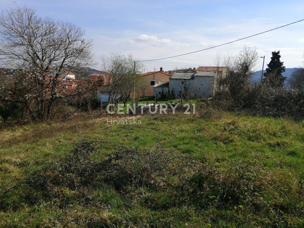 Land For sale - ISTARSKA KAROJBA