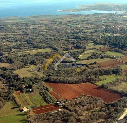 Parcela na predaj 15942 m² – Ližnjan