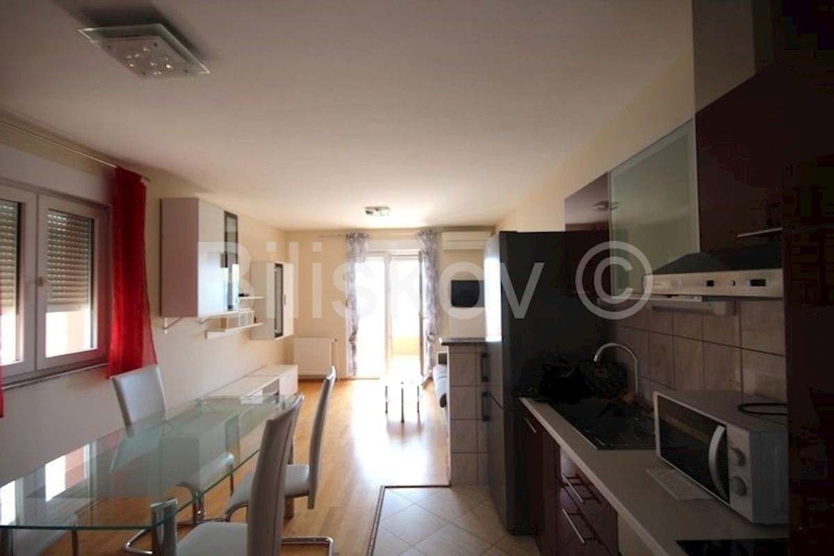 Apartmán Na prodej - SPLITSKO-DALMATINSKA DUGI RAT