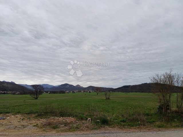 Zemljište za najam 1119 m² – Dražice