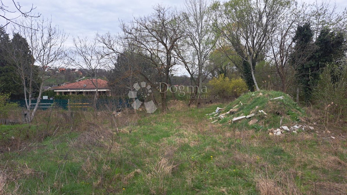 Terreno In vendita - GRAD ZAGREB ZAGREB