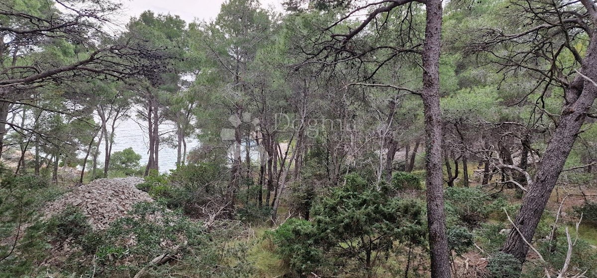 Parcela Naprodaj - SPLITSKO-DALMATINSKA BRAČ