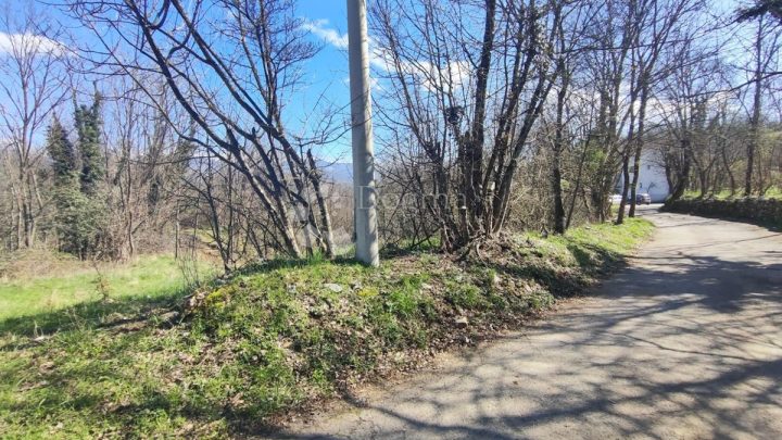 Parcela na predaj 1964 m² – Zastenice