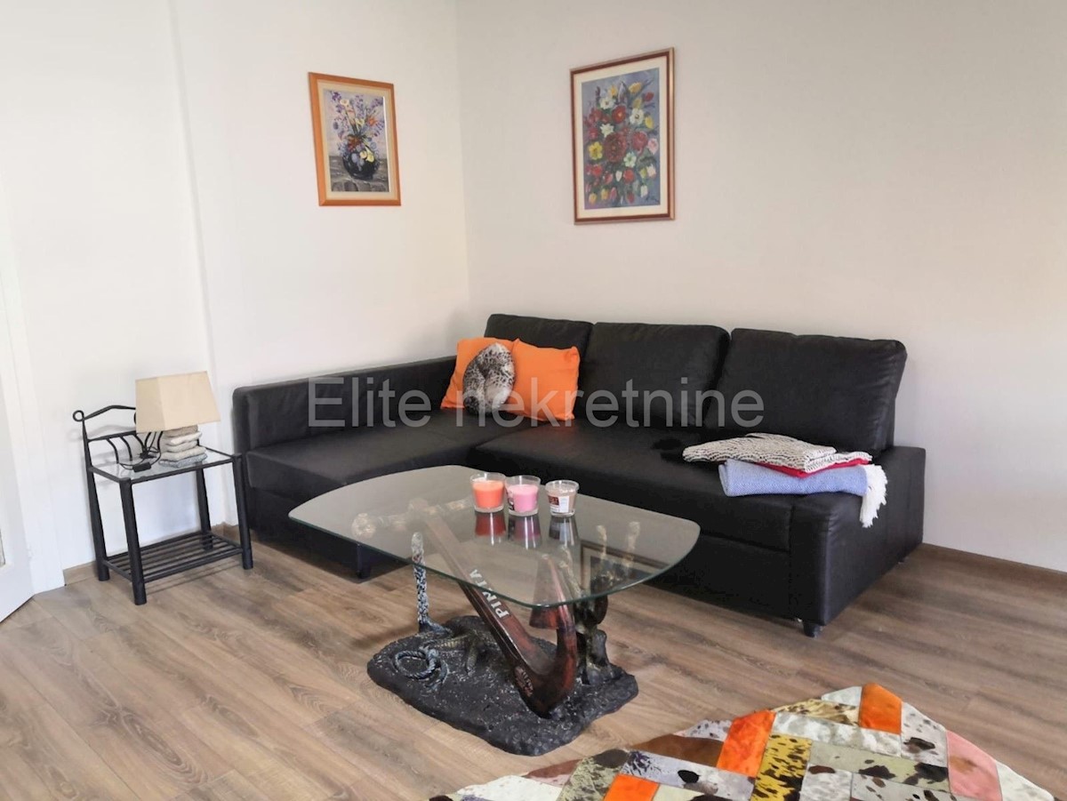 Flat For rent - PRIMORSKO-GORANSKA LOVRAN