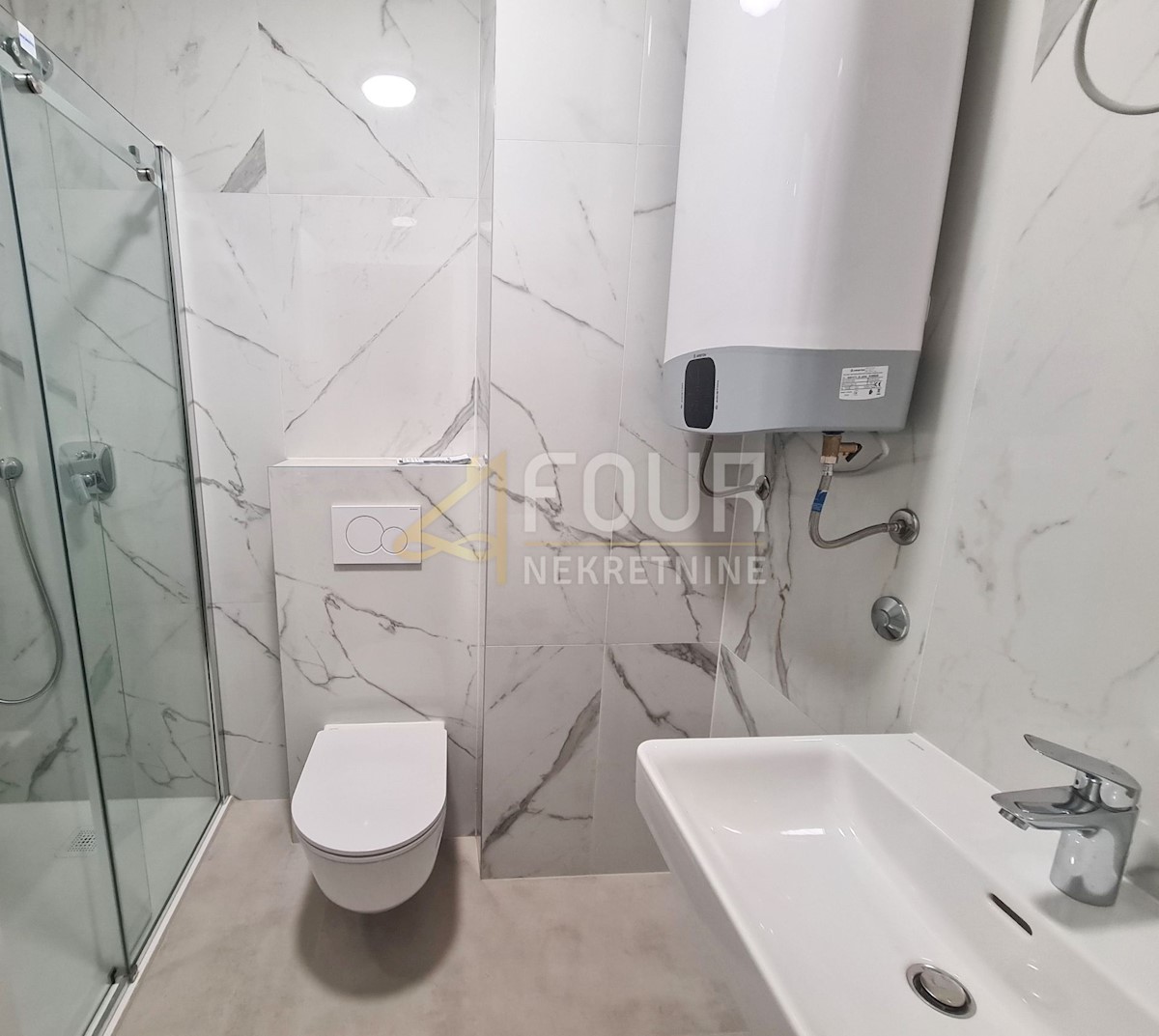 Flat For rent - PRIMORSKO-GORANSKA KOSTRENA