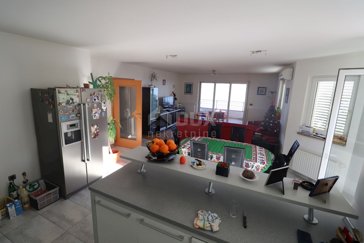 Flat For sale - PRIMORSKO-GORANSKA LOVRAN