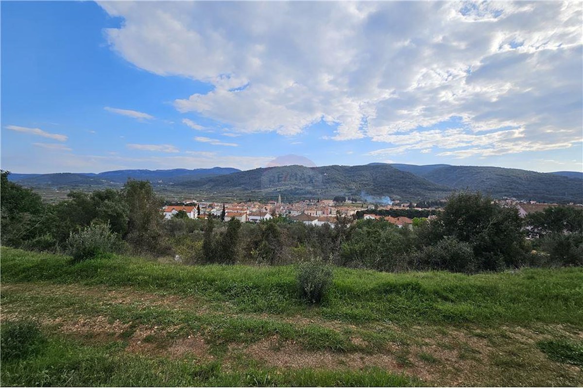 Terreno In vendita - SPLITSKO-DALMATINSKA STARI GRAD