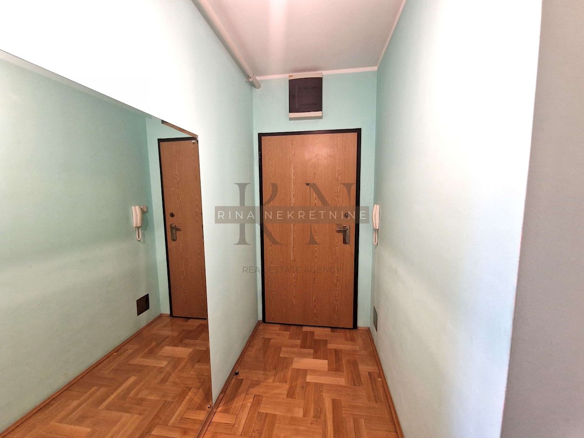 Apartmán Na predaj - GRAD ZAGREB ZAGREB