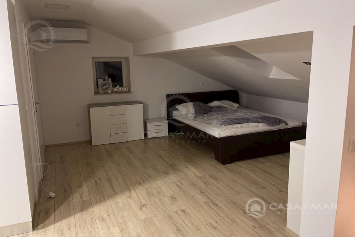 Apartmán Na predaj - PRIMORSKO-GORANSKA KRK