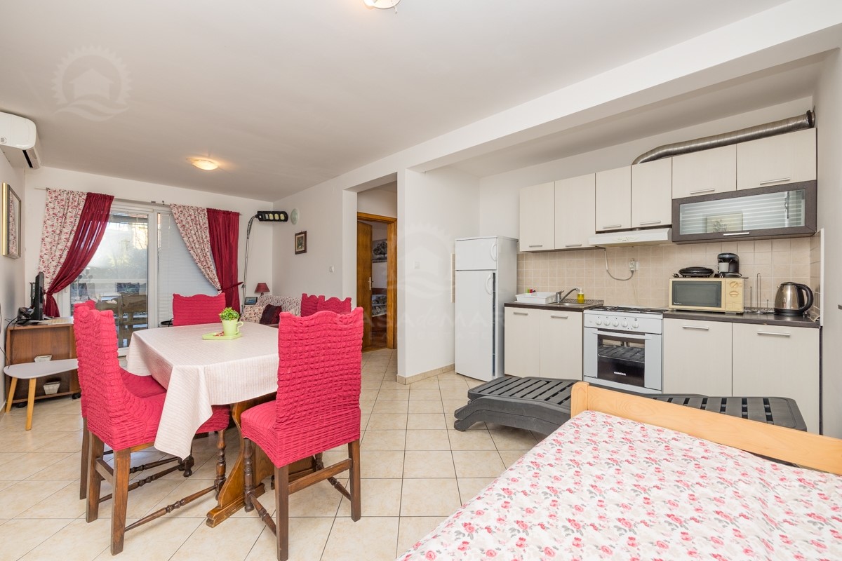 Apartma Na predaj - PRIMORSKO-GORANSKA KRK