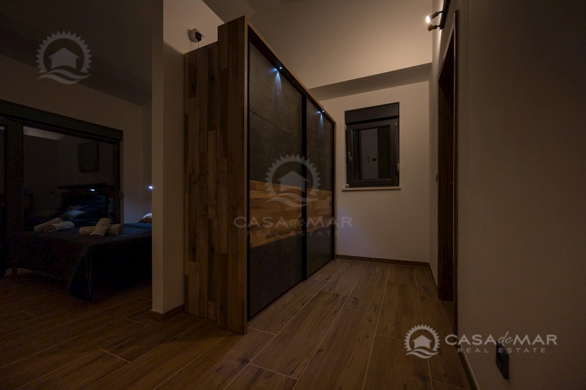 Casa In vendita - PRIMORSKO-GORANSKA KRK