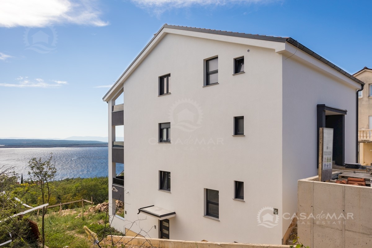 Stan Na prodaju - PRIMORSKO-GORANSKA CRIKVENICA