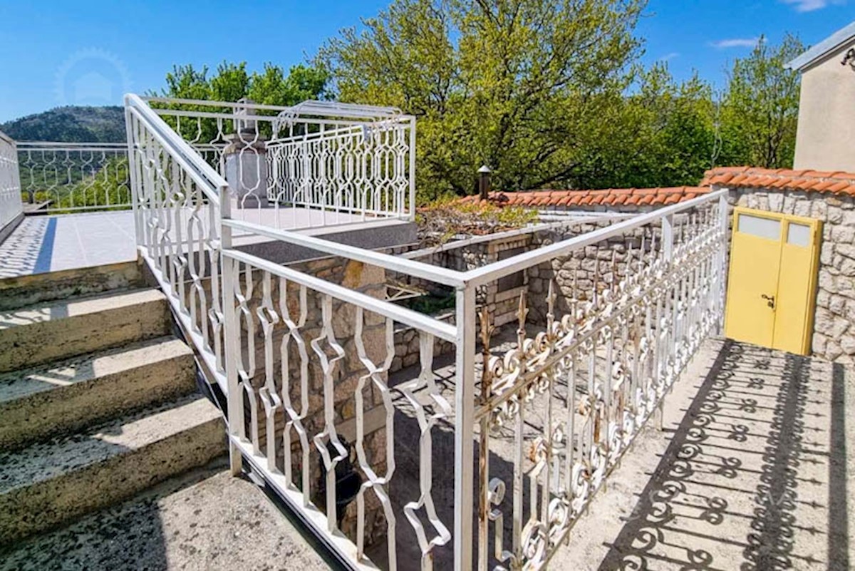 House For sale - Primorsko-goranska Novi Vinodolski - foto 2/21