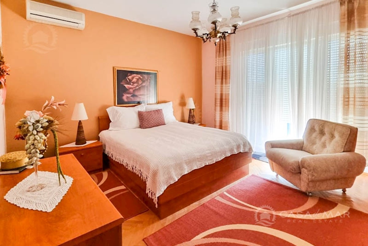 House For sale - PRIMORSKO-GORANSKA NOVI VINODOLSKI