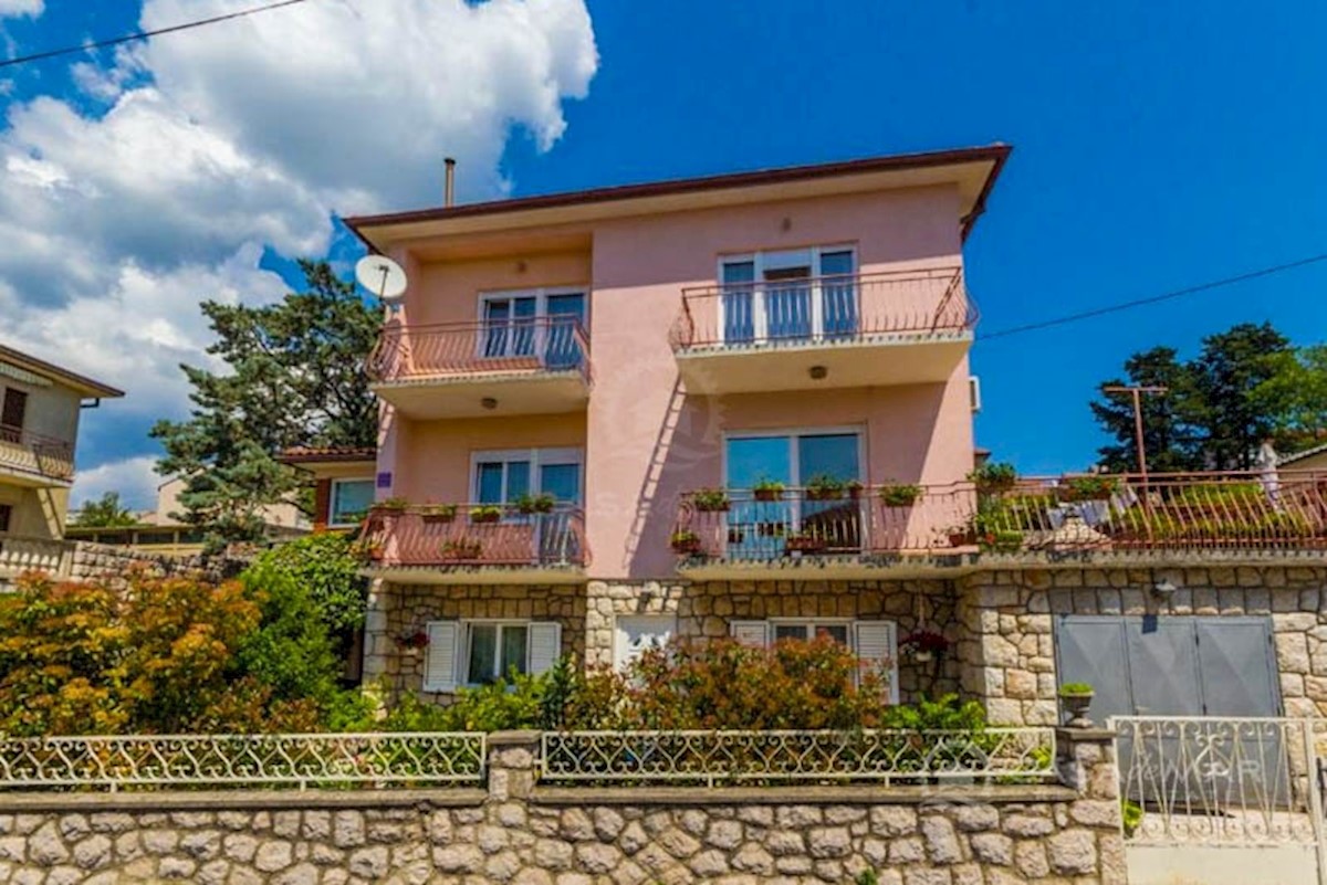 House For sale - Primorsko-goranska Novi Vinodolski - foto 2/21