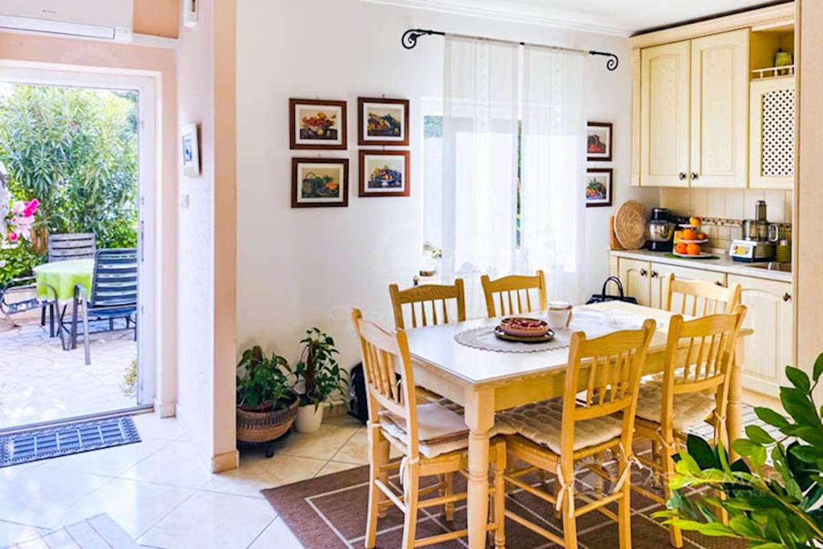House For sale - PRIMORSKO-GORANSKA NOVI VINODOLSKI