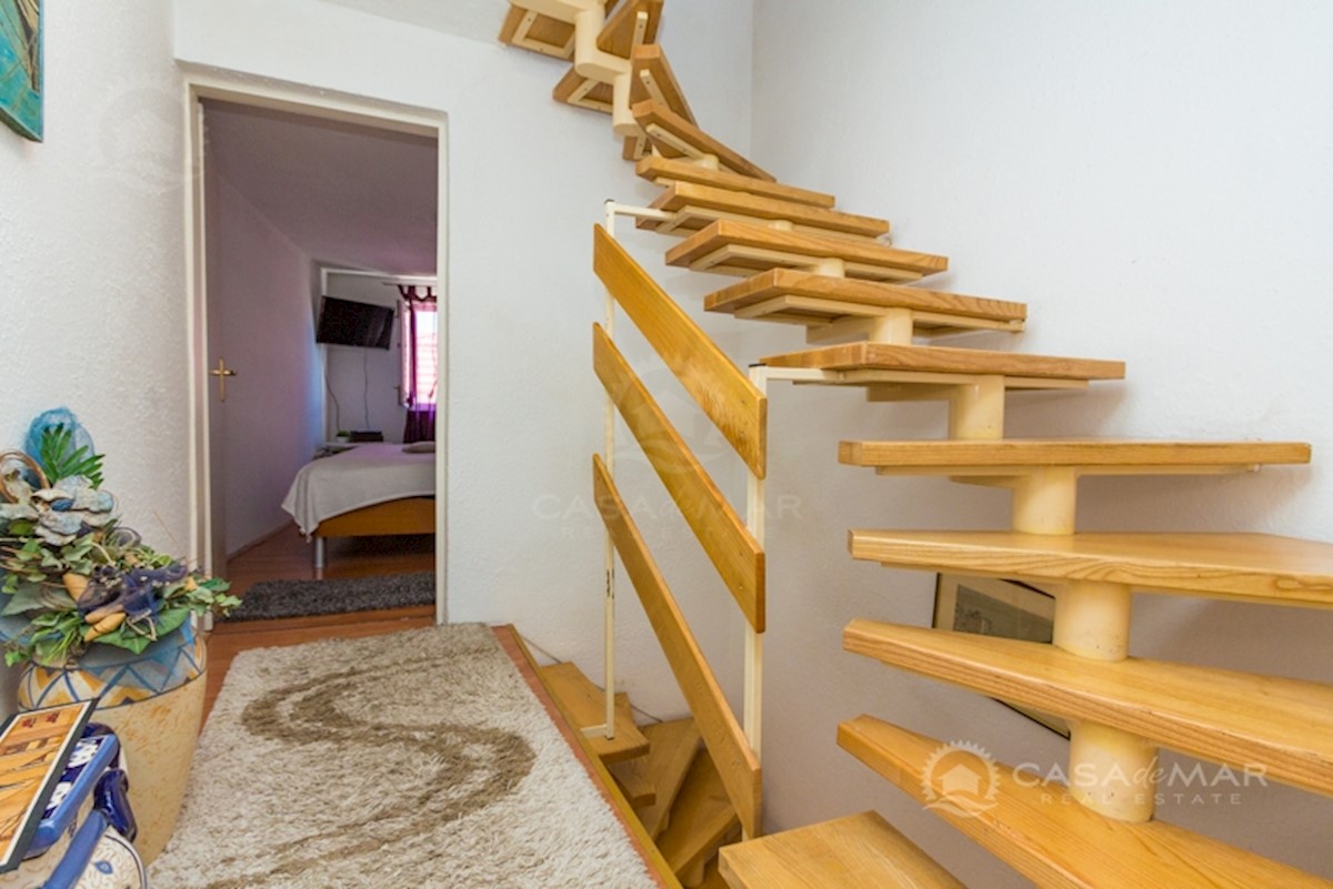 House For sale - PRIMORSKO-GORANSKA NOVI VINODOLSKI