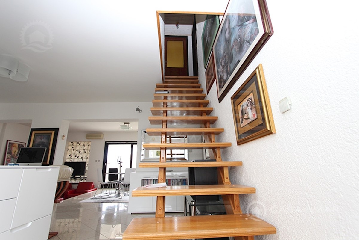 Casa In vendita - PRIMORSKO-GORANSKA KRK