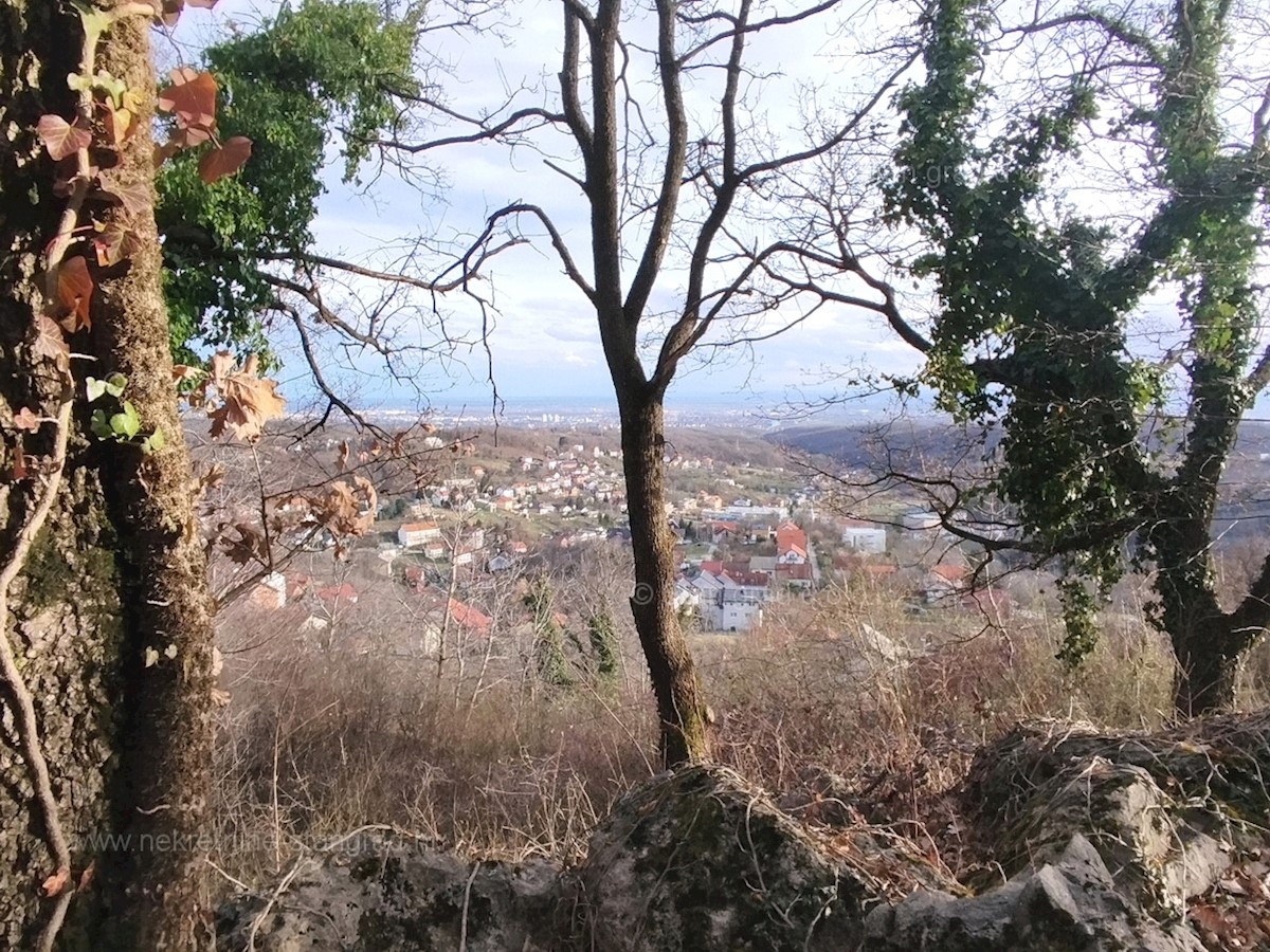 Parcela Na predaj - GRAD ZAGREB ZAGREB