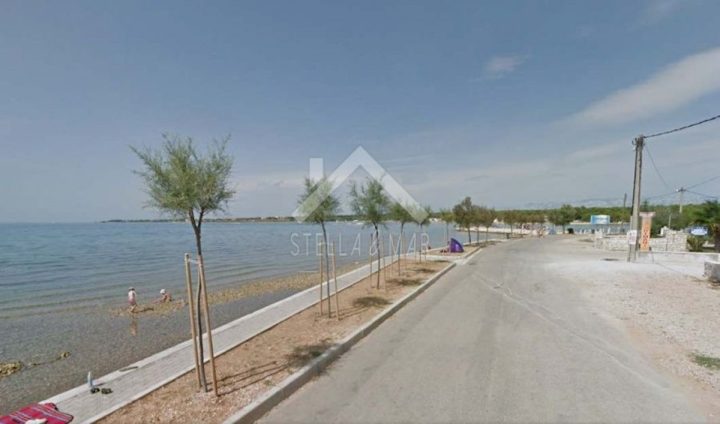 Land for sale 1424 m² – Zaton