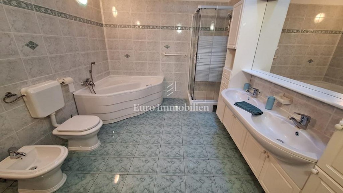 Apartment Zu verkaufen - PRIMORSKO-GORANSKA KRK