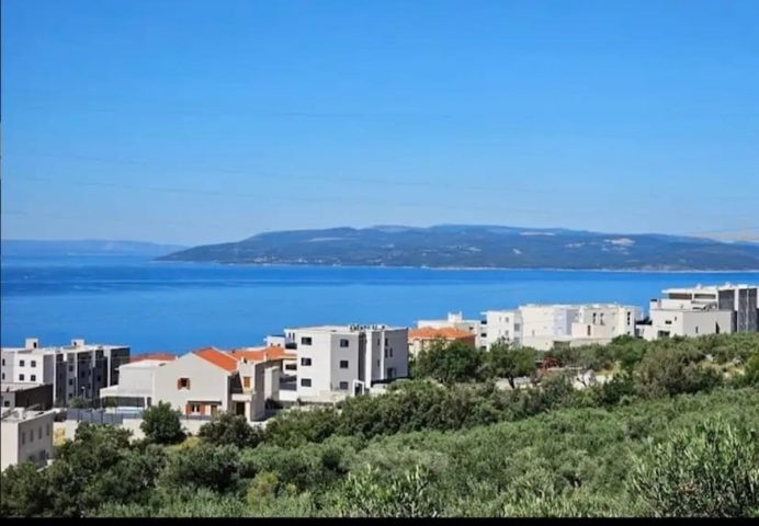 Land for sale 951 m² – Makarska