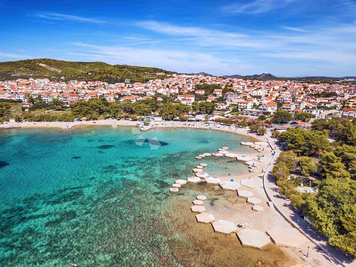 Działka Na sprzedaż - ŠIBENSKO-KNINSKA Vodice