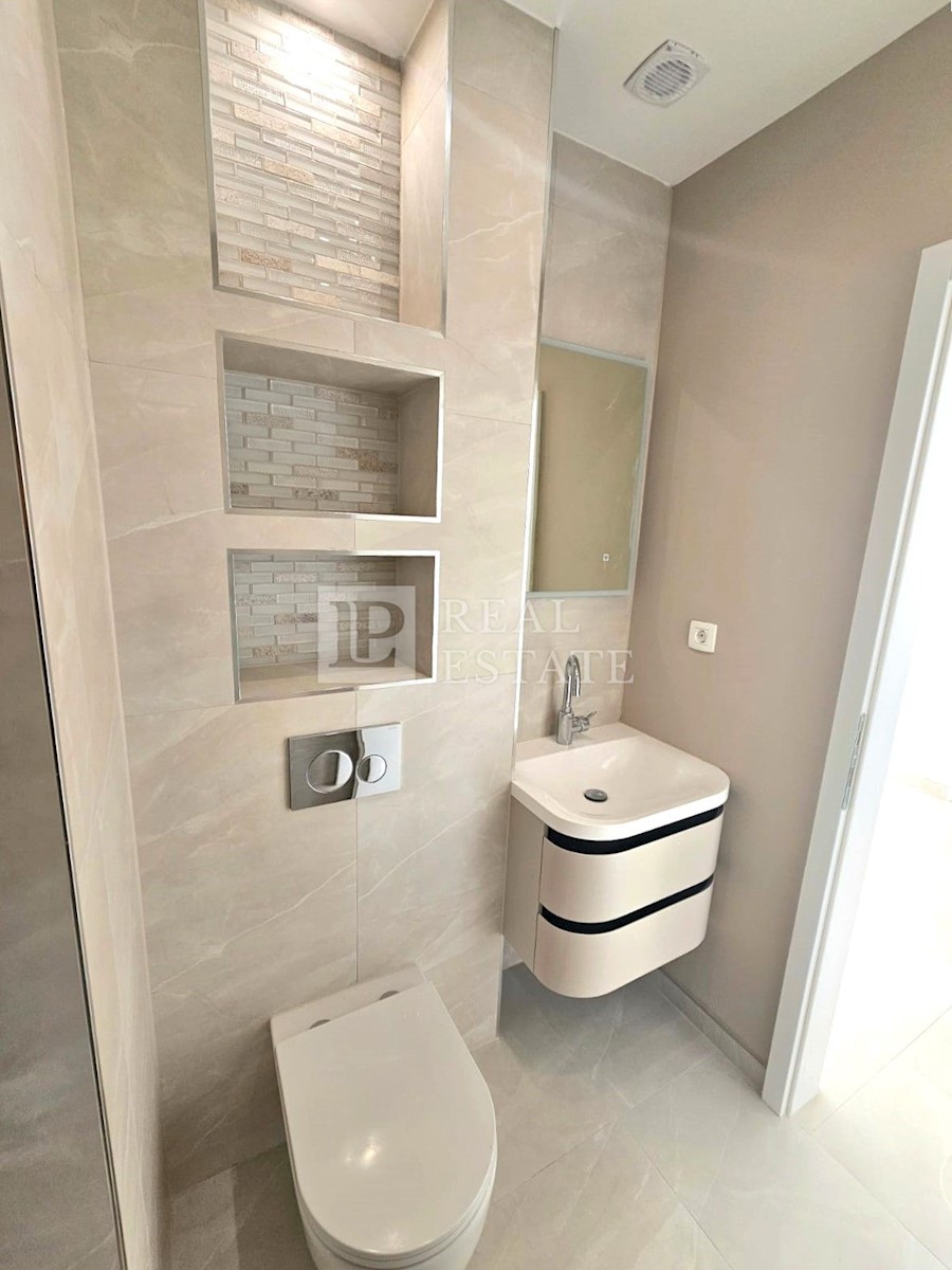 Appartement À vendre - PRIMORSKO-GORANSKA CRIKVENICA