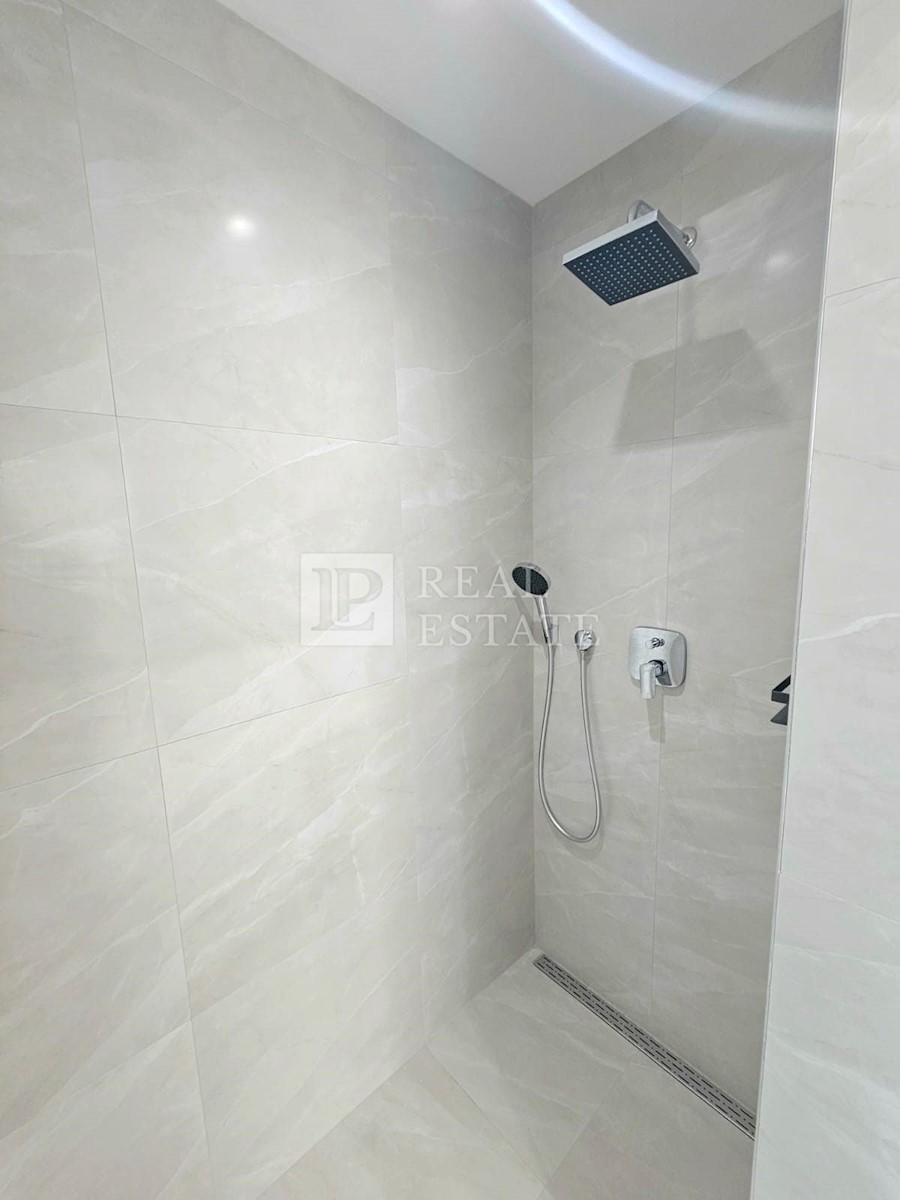 Appartement À vendre - PRIMORSKO-GORANSKA CRIKVENICA